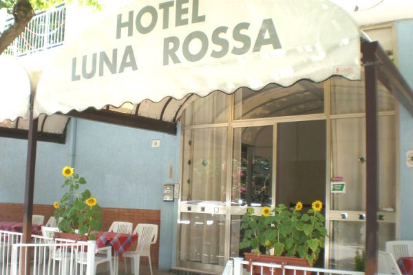 Hotel Luna Rossa Rimini Exteriör bild